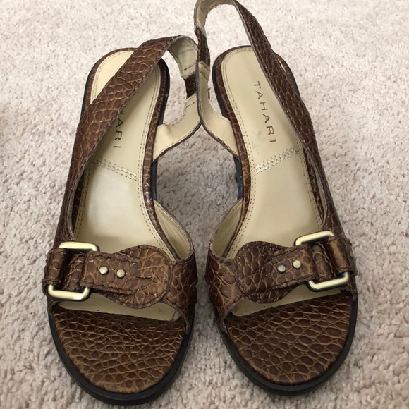 Tahari Heels - Picture 1 of 2